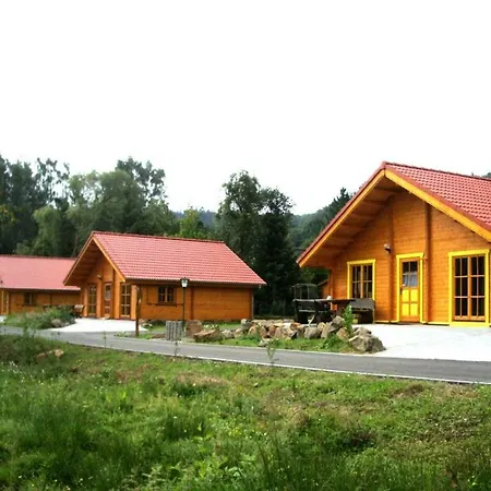 Hotel Gruenes Paradies Hochwaldhausen Exterior photo