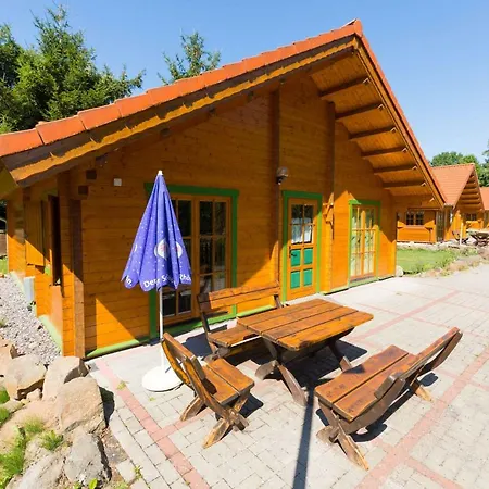 Hotel Gruenes Paradies Hochwaldhausen Exterior photo
